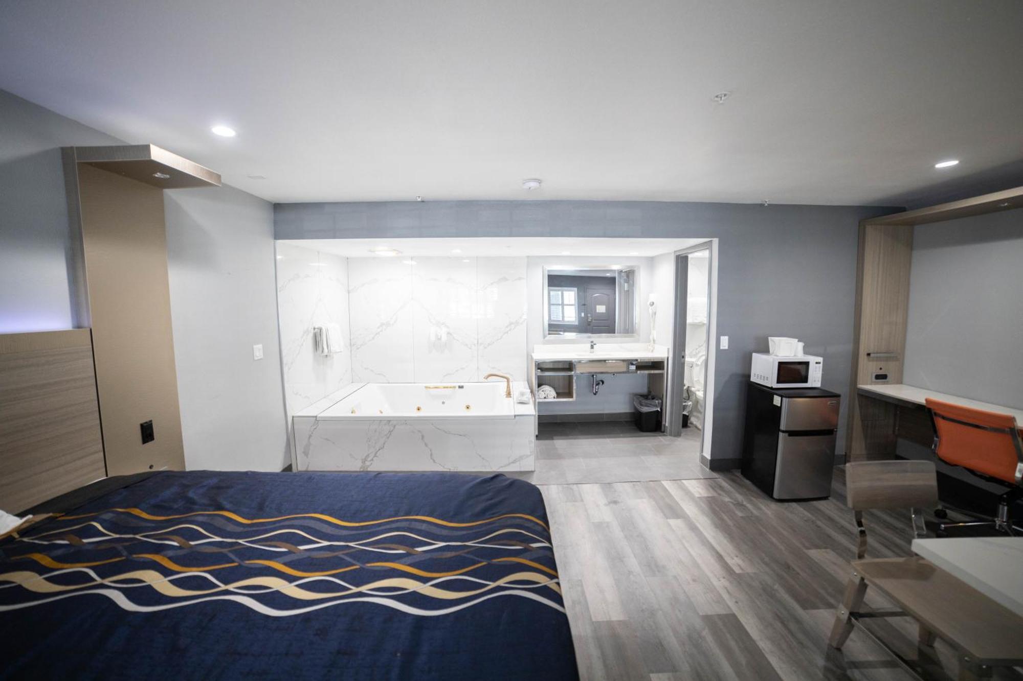 Hotel Travelodge By Wyndham Whittier